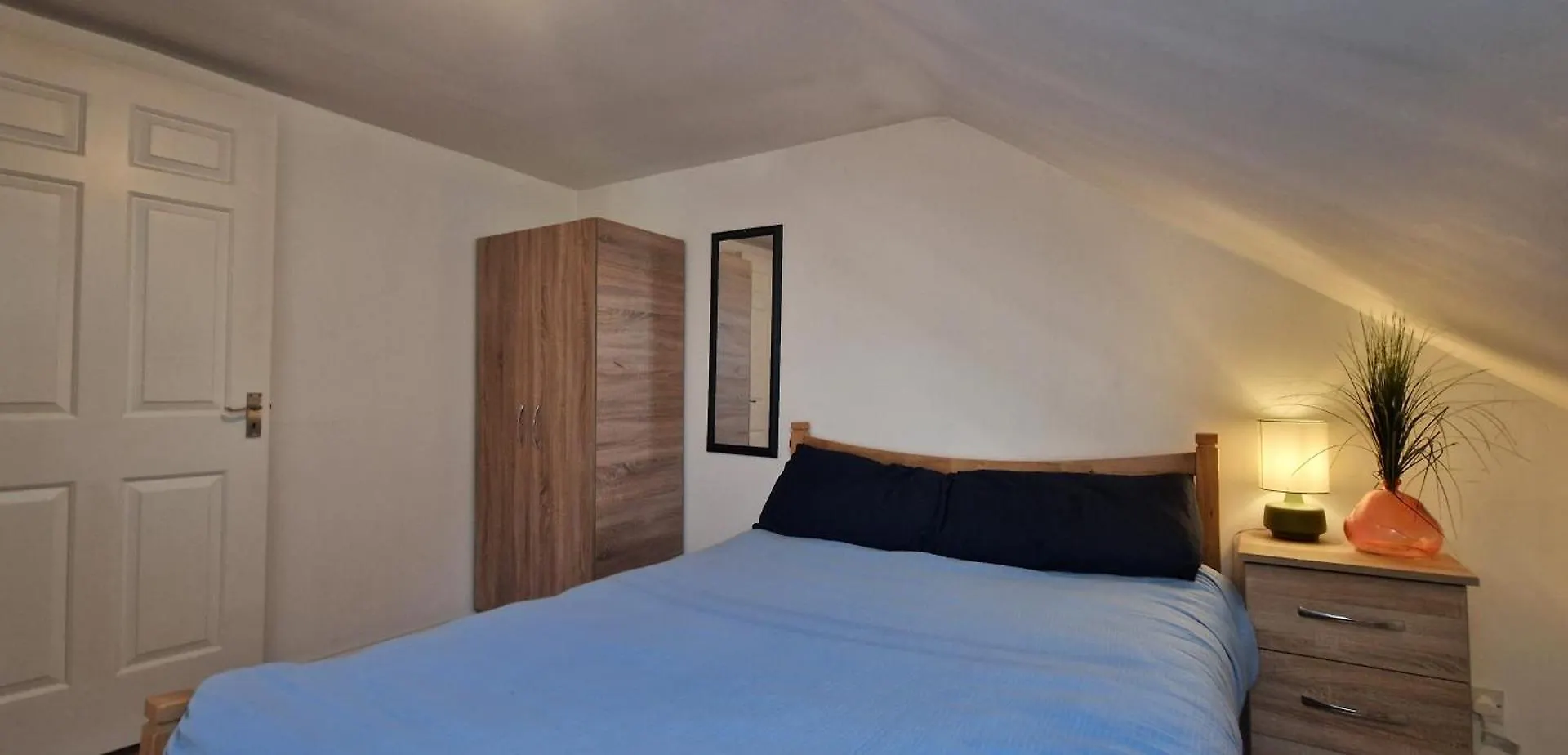 Apartament Spacious Riverside 2Bd Mid City - Above Bar&Venue Cork